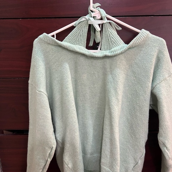 Elegant Off-the-Shoulder Mint Sweater - Picture 2 of 2